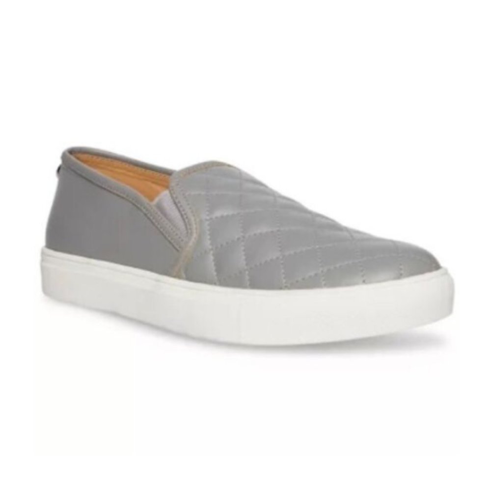 NIB! Steve Madden Slip Ons sz 9 & 10